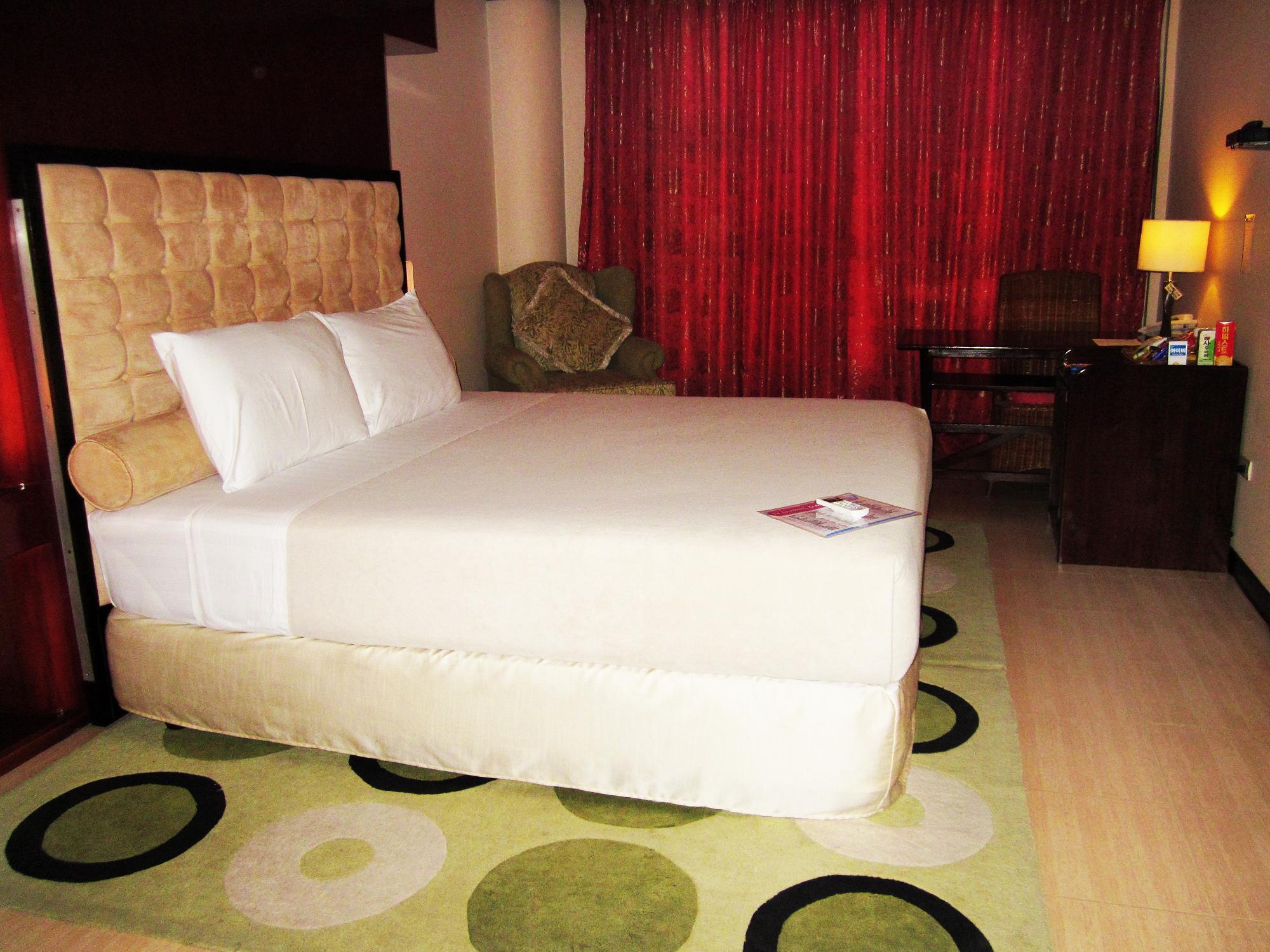 Dulcinea Hotel And Suites Мактан Экстерьер фото