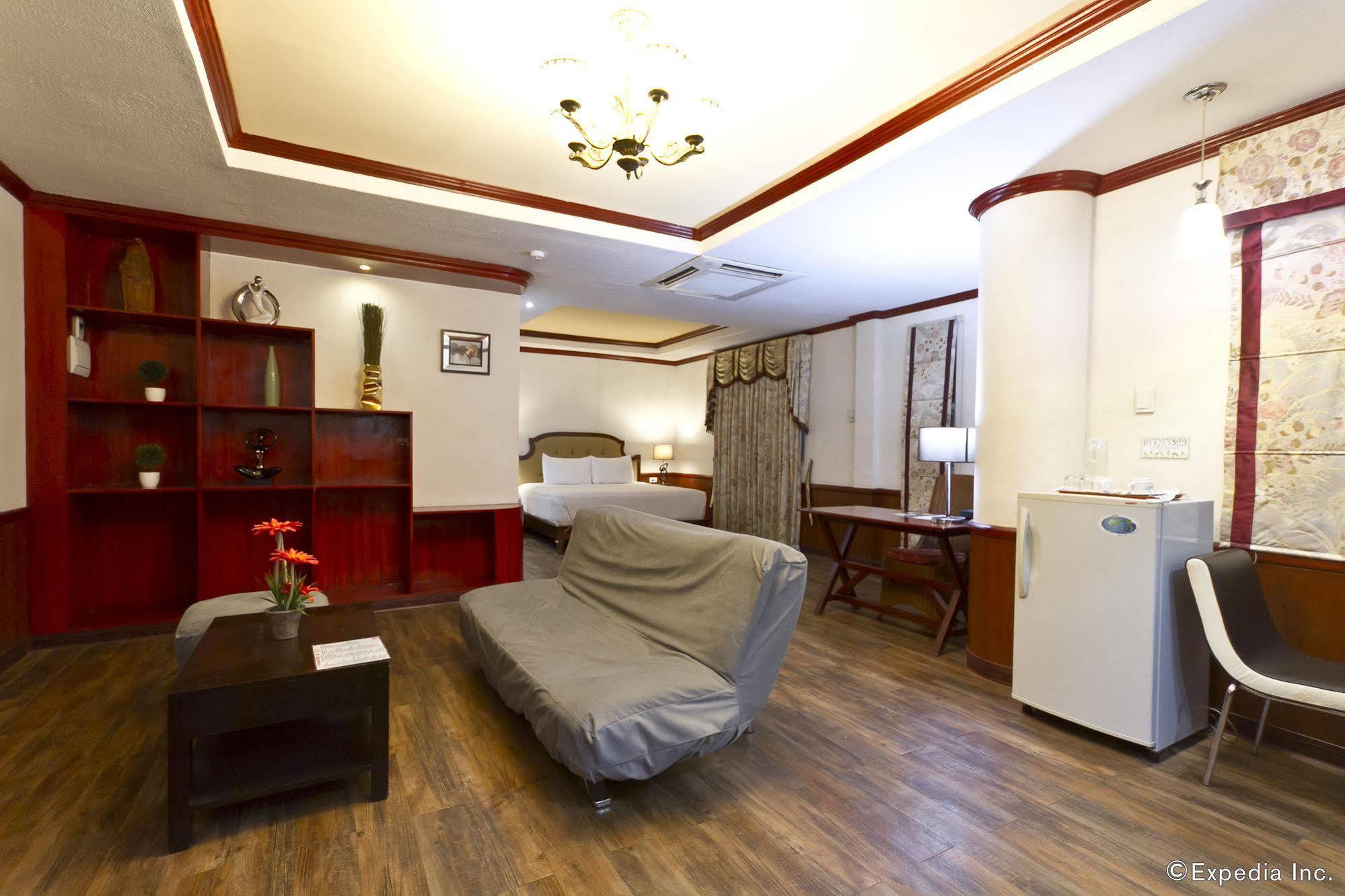 Dulcinea Hotel And Suites Мактан Экстерьер фото