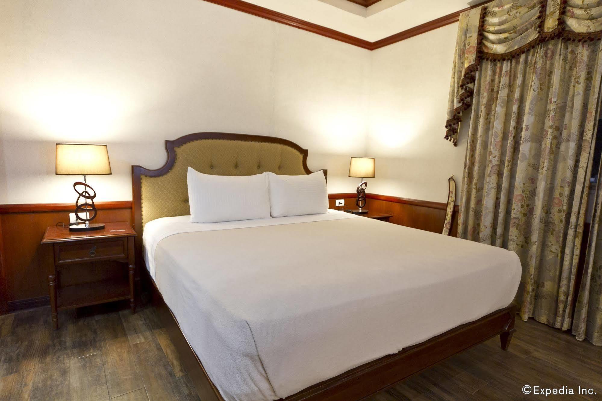 Dulcinea Hotel And Suites Мактан Экстерьер фото