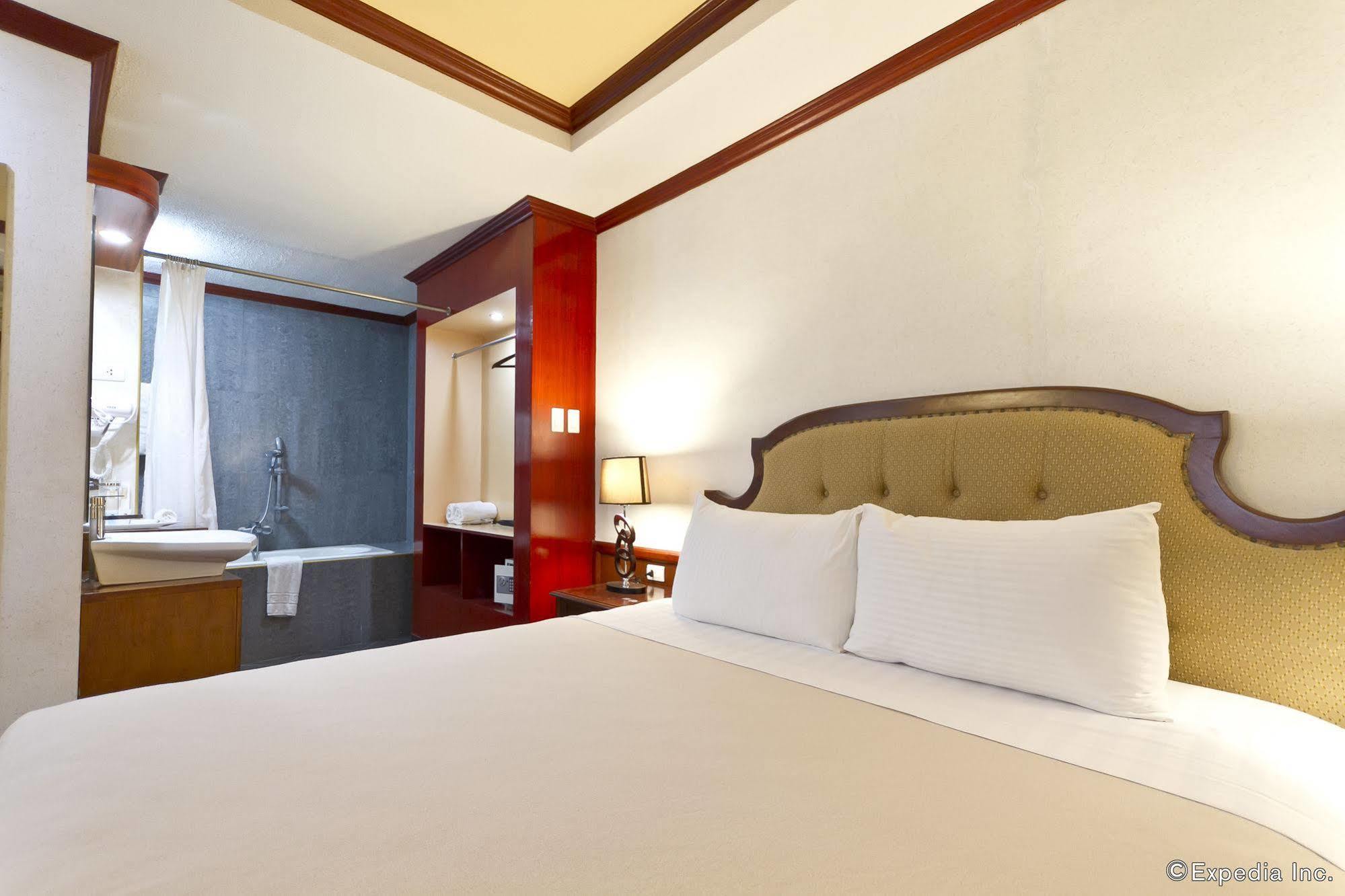 Dulcinea Hotel And Suites Мактан Экстерьер фото